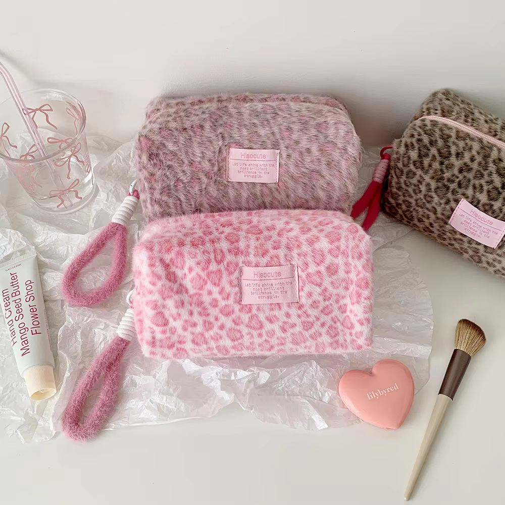 INS Fashion Korean Winter Plush Leopard Pattern Handheld MakeupBag Portable Lipstick Storage Bag Girls Women Student Pencil Case - AliExpress 1524